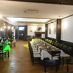 Хотел семеен панорама 3*