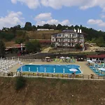 семеен панорама Хотел 3*