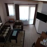 Хотел семеен панорама