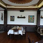 Хотел семеен панорама