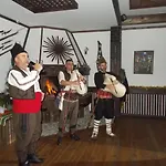 Хотел семеен панорама Златоград